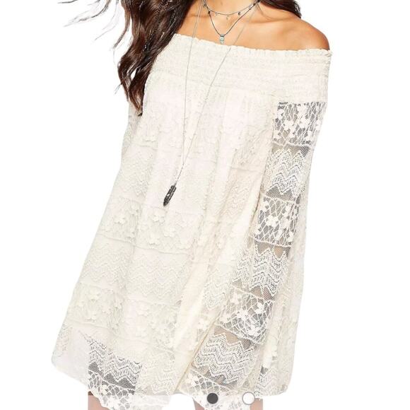 Band of Gypsies Dresses & Skirts - Band of Gypsies Lace off the shoulder swing dress